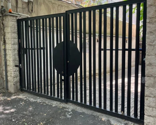 land-picture-door7