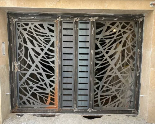 land-picture-door9